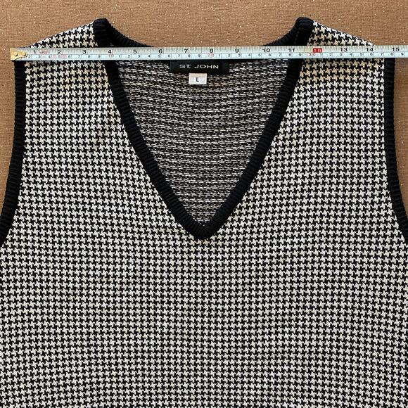 St. John Black and White Houndstooth Sweater Vest - Picture 6 of 10